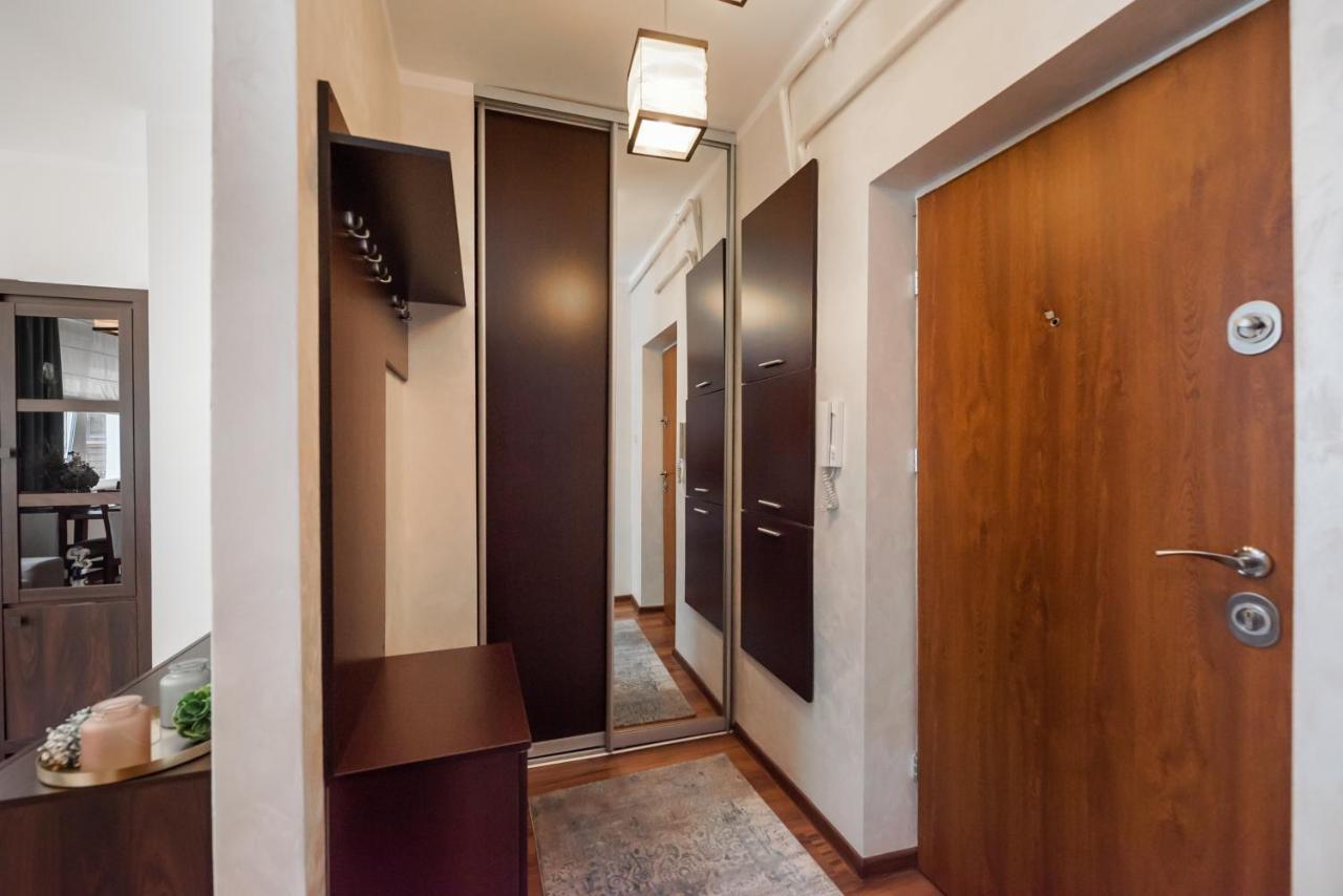Ogrodowa Warm Wood Apartment วอร์ซอ ภายนอก รูปภาพ
