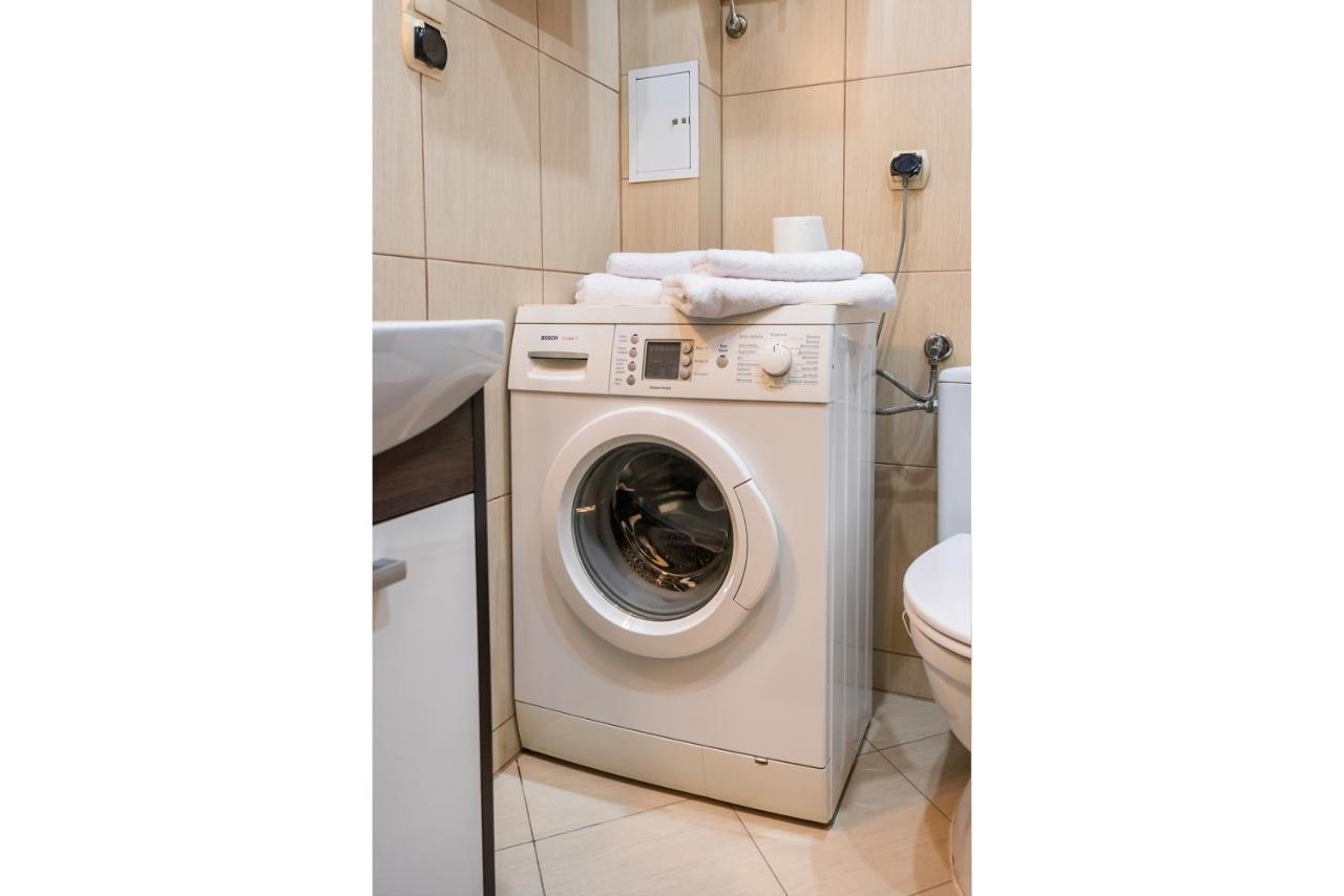 Ogrodowa Warm Wood Apartment วอร์ซอ ภายนอก รูปภาพ